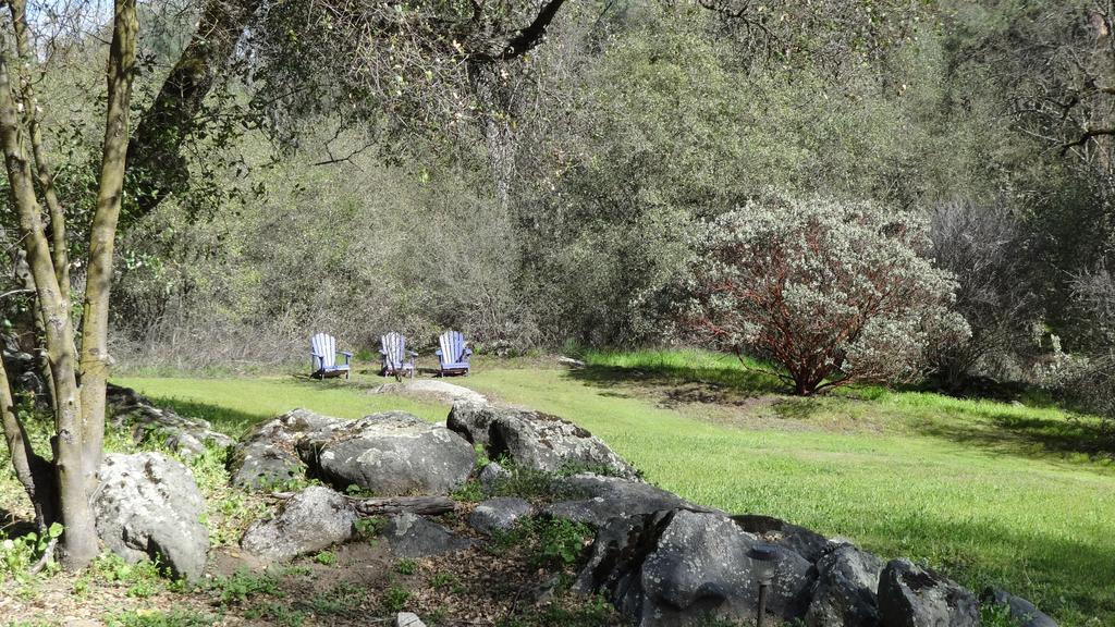 Little Valley Inn Μαριπόζα Εξωτερικό φωτογραφία