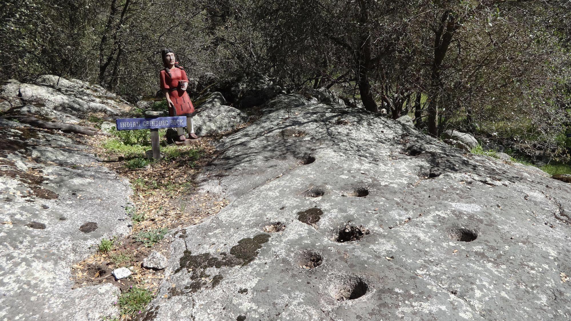 Little Valley Inn Μαριπόζα Εξωτερικό φωτογραφία